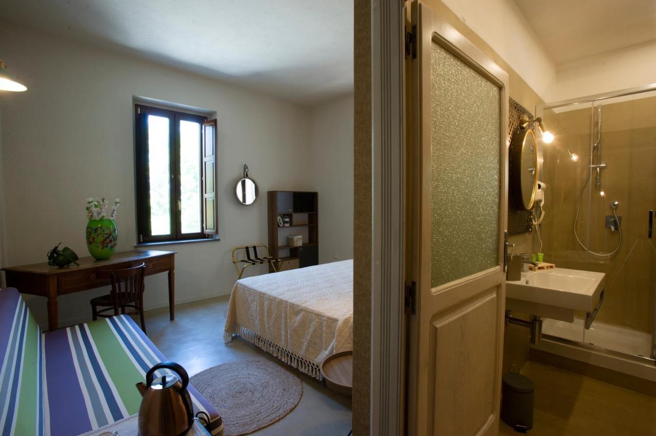 Vaccarizzo AlbanesePalazzo Scura住宿加早餐旅馆 外观 照片